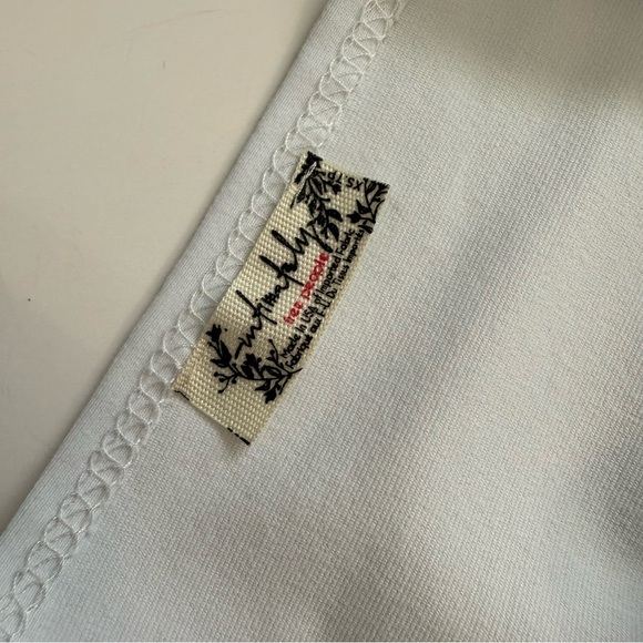 Free People Keep It Sleek Low Back Bodysuit V Neck White Tank Size XS - Picture 4 of 9